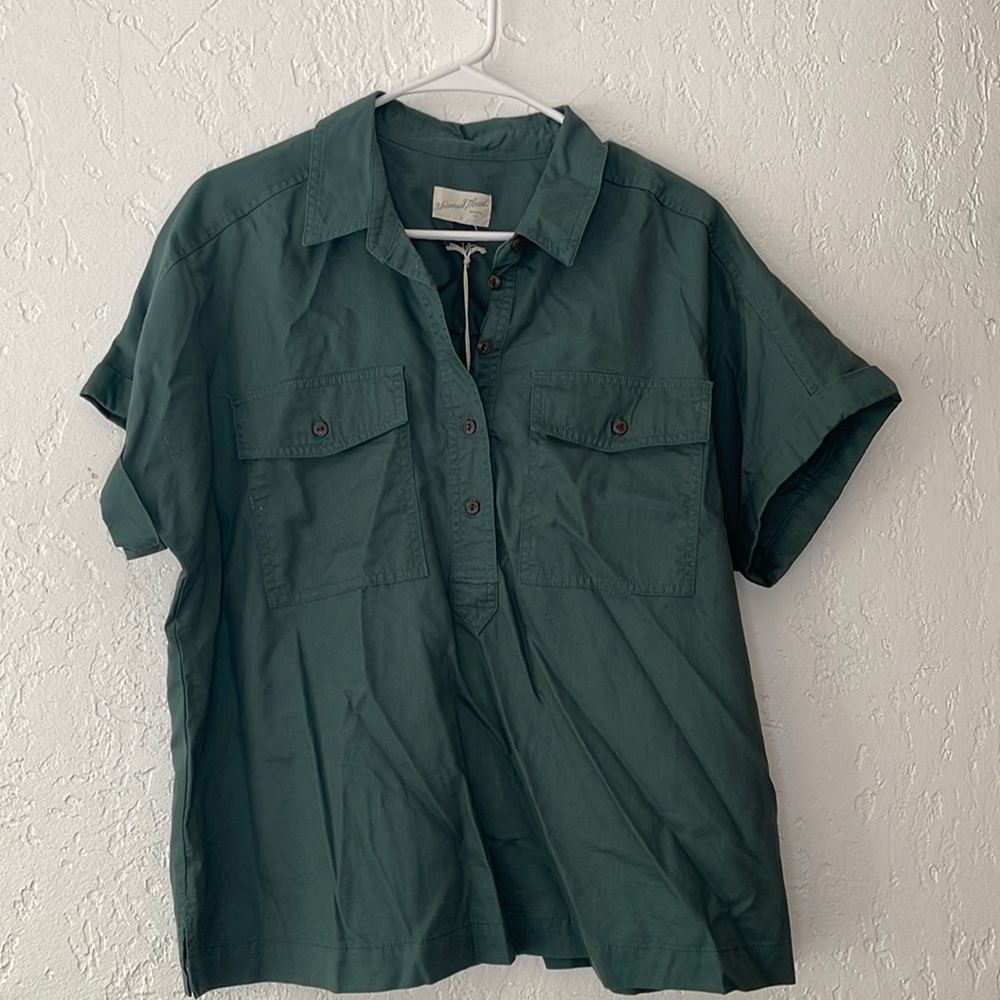 Universal Thread Button Down